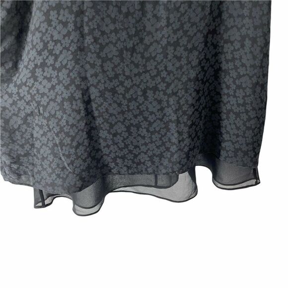 BCBGeneration Black Floral Silky Sleeveless Ruffle Hem Dress Womens Size 8 Chic - Picture 3 of 7